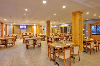 The Husky Lodge and Cafe Manali
